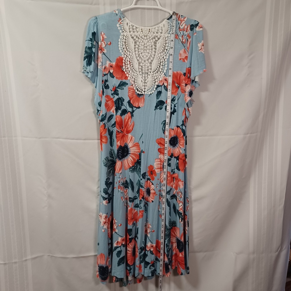 Love and Let Live Dress Womens XL Blue Floral Crochet Lace Back 6 Panel Flare
